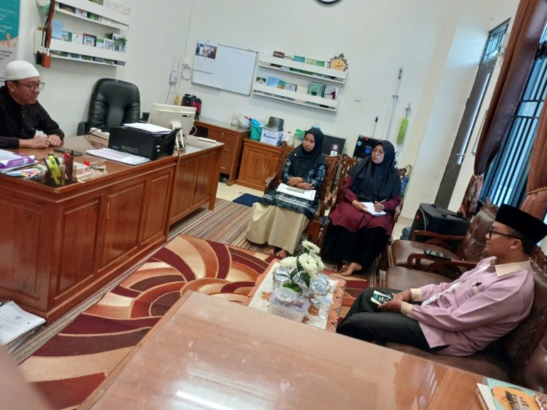 Evaluasi Kinerja Percepatan Wakaf Produktif BWI Sumbar: Komitmen Membangun Umat Melalui Inovasi Wakaf